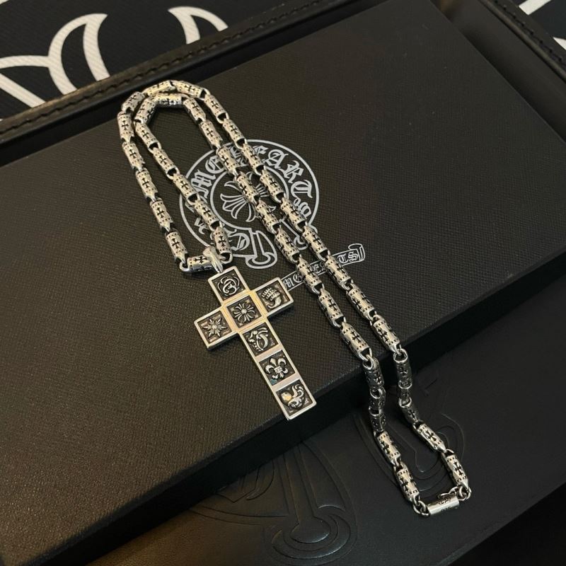 Ch*0me He**ts necklaces